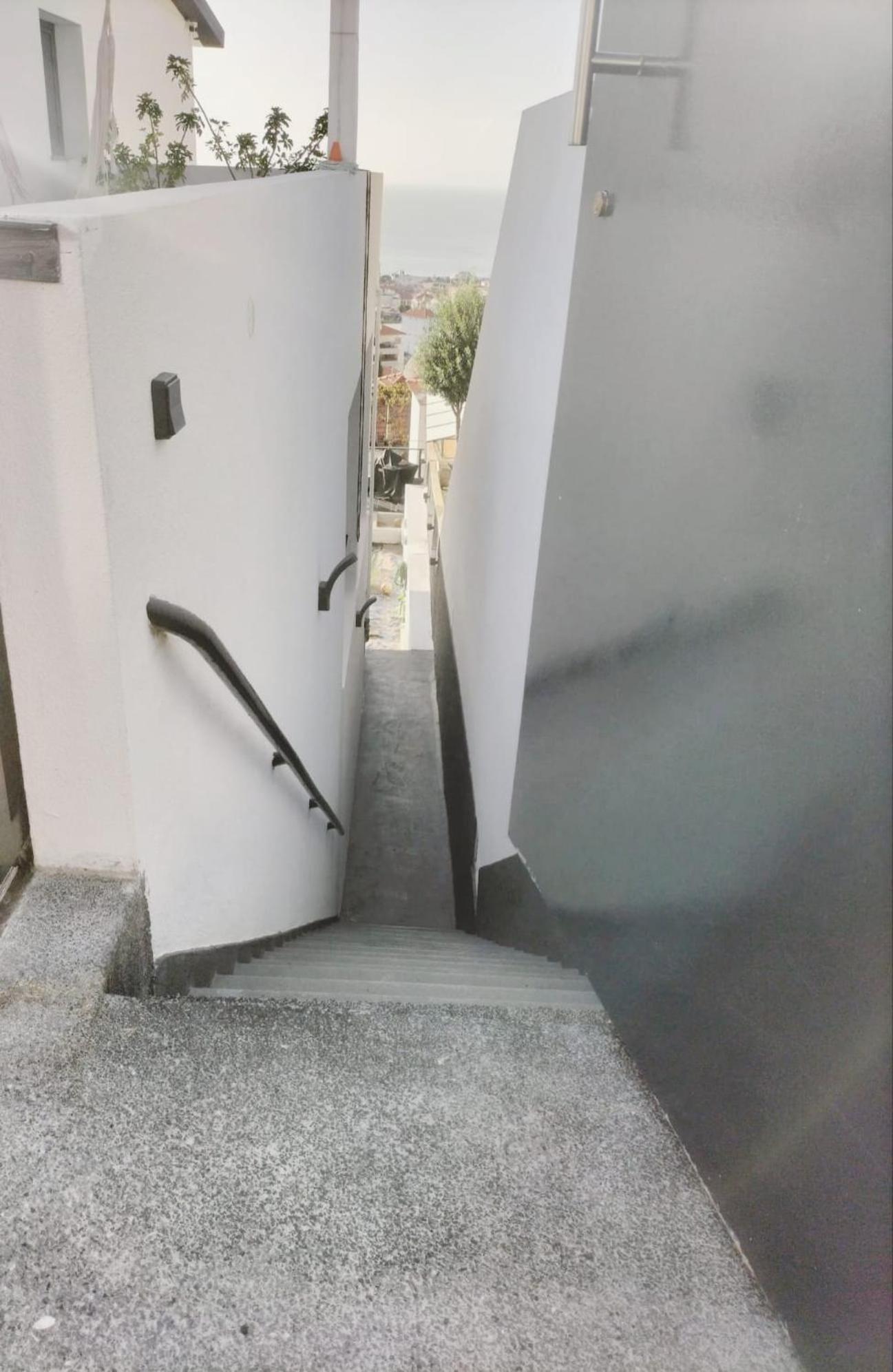 Loki Apartment